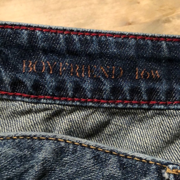 TALBOTS size 16W Boyfriend Jeans
Flat front classic blue 100% cotton $99 LikeNEW - Picture 12 of 13